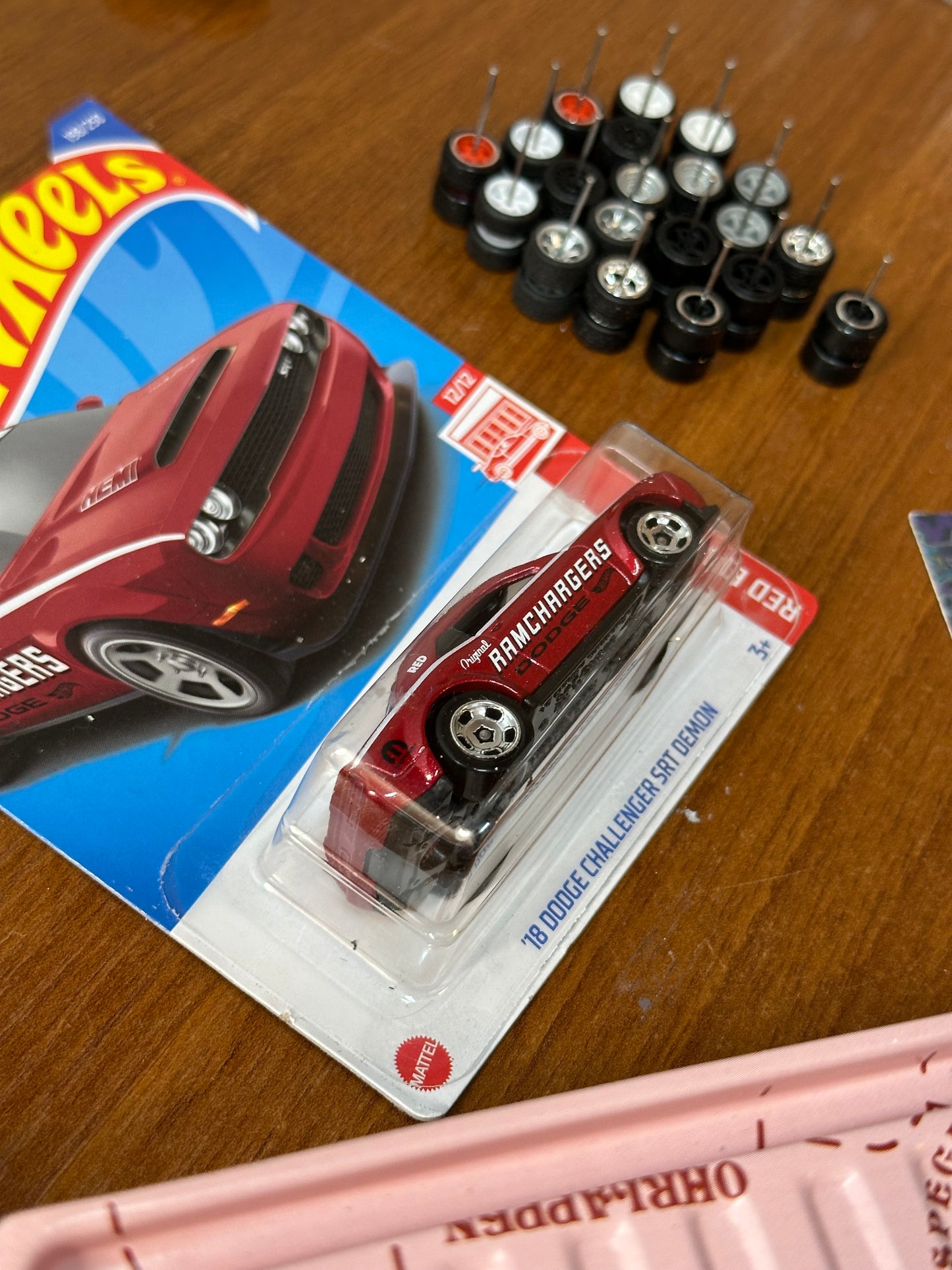 18 Dodge Challenger SRT Demon Red Edition Hot Wheels