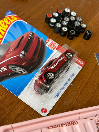 18 Dodge Challenger SRT Demon Red Edition Hot Wheels