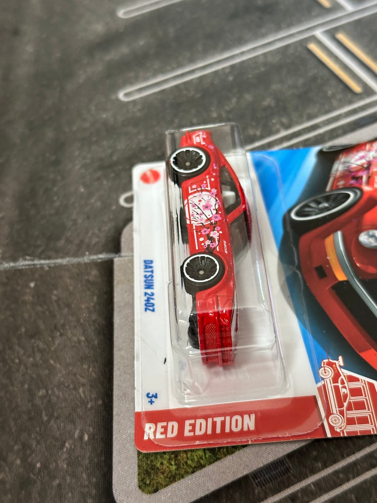 Datsun 240z Red Edition