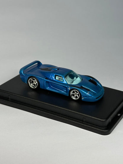 Maserati MC12 "Viento azul"