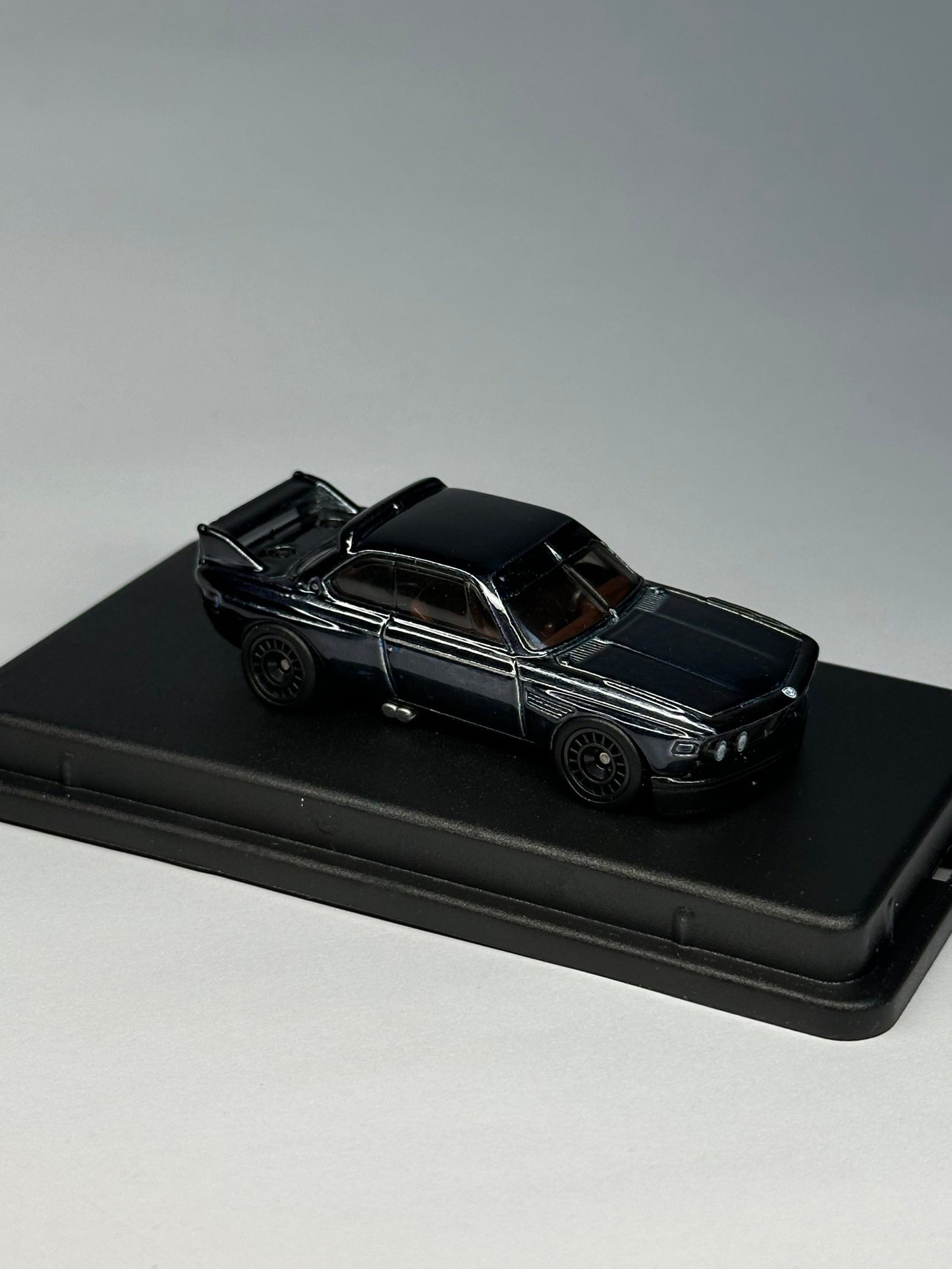 BMW 3.0 CSL "Blackbird"