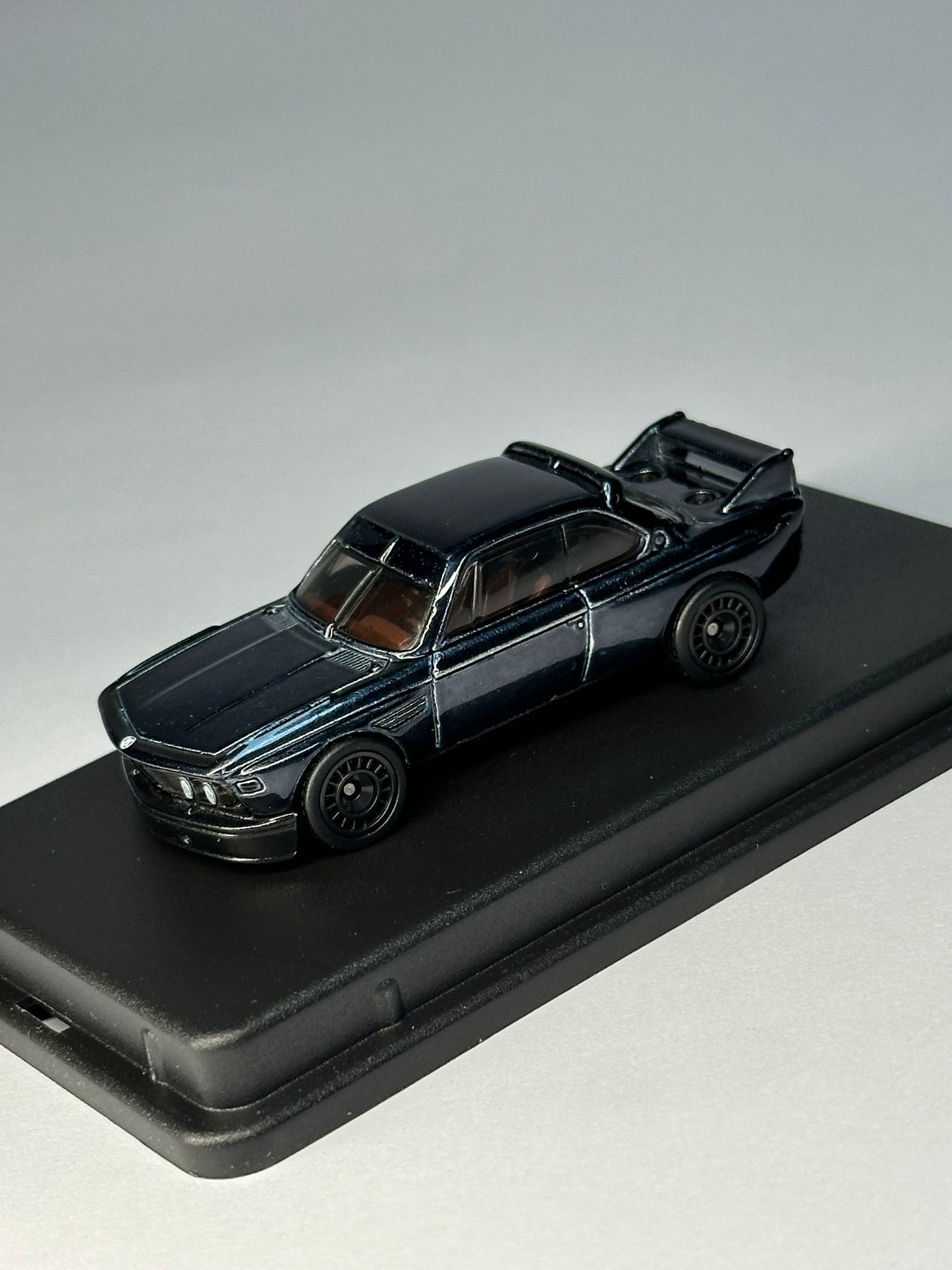 BMW 3.0 CSL "Blackbird"