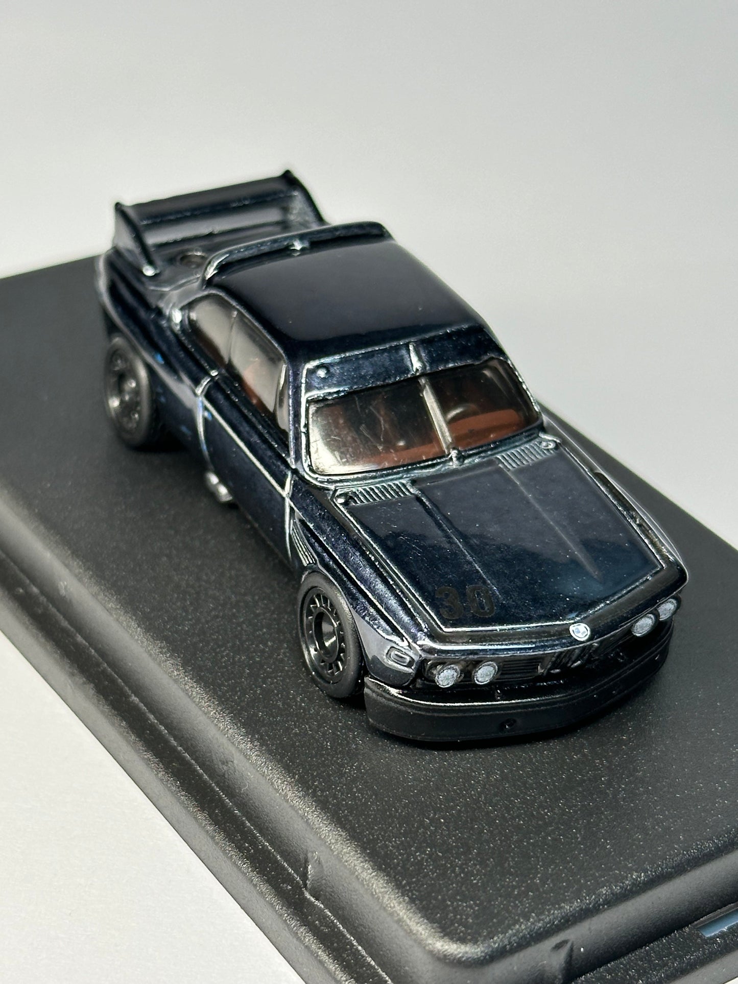 BMW 3.0 CSL "Blackbird"