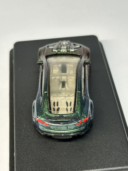Tesla Model S V8 "Alien"