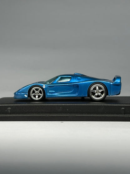 Maserati MC12 "Viento azul"